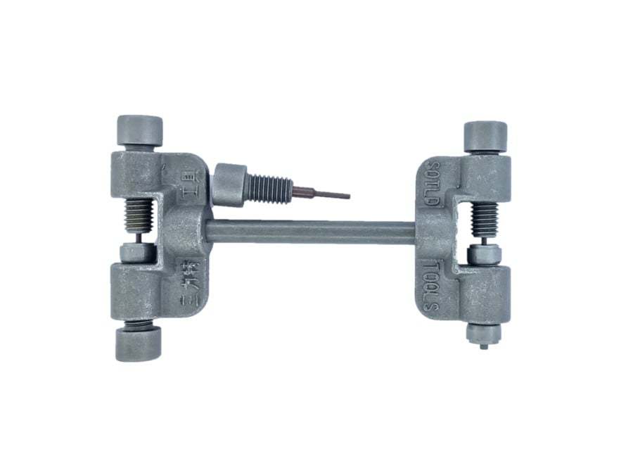 EKSANTRİK ZİNCİRİ SÖKME APARATI.