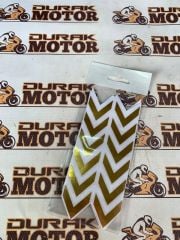 ÇAMURLUK VE SAKAL ALTIN SİVRİ STİCKER