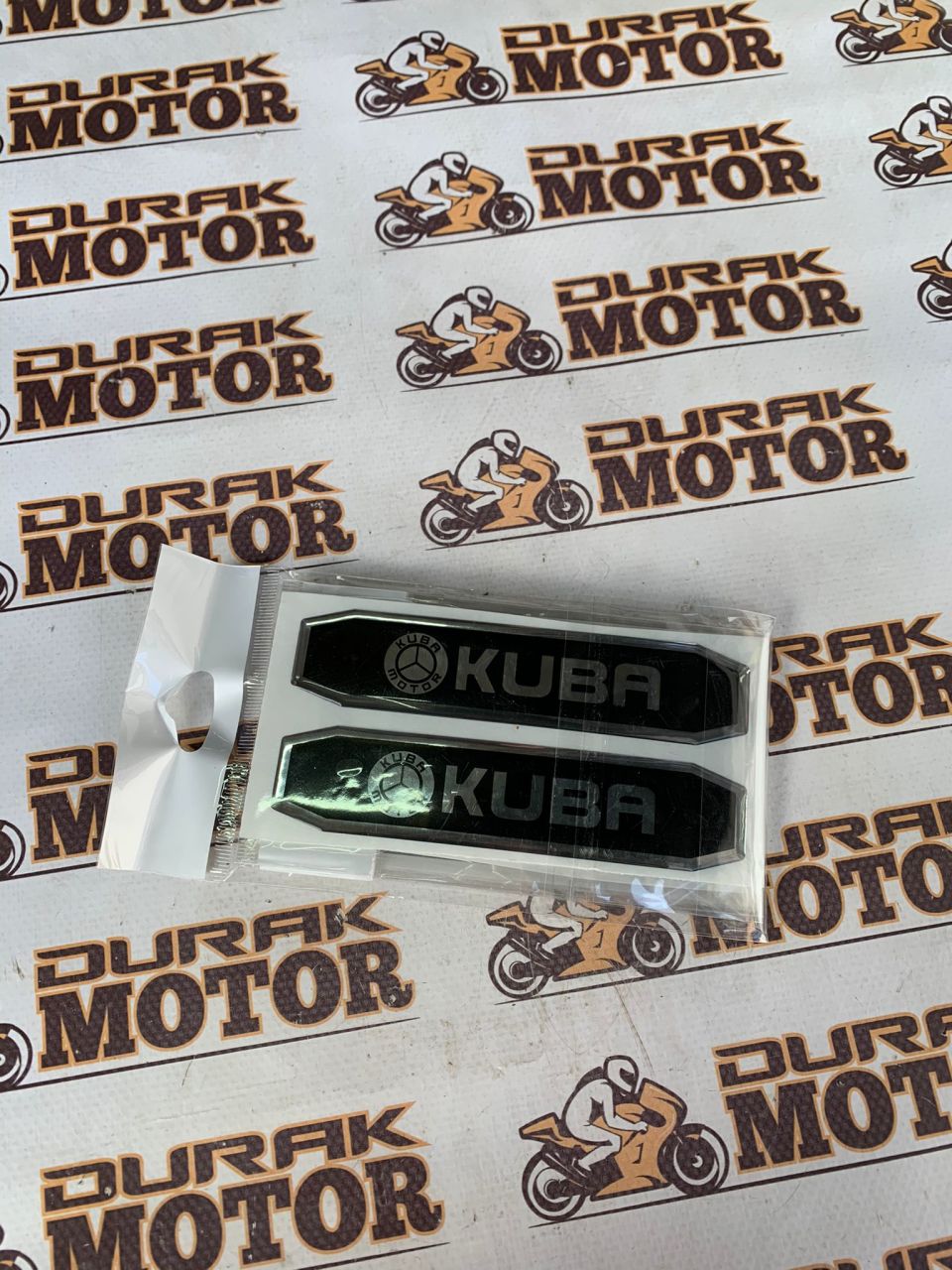 KUBA YAN KAPAK STİCKER