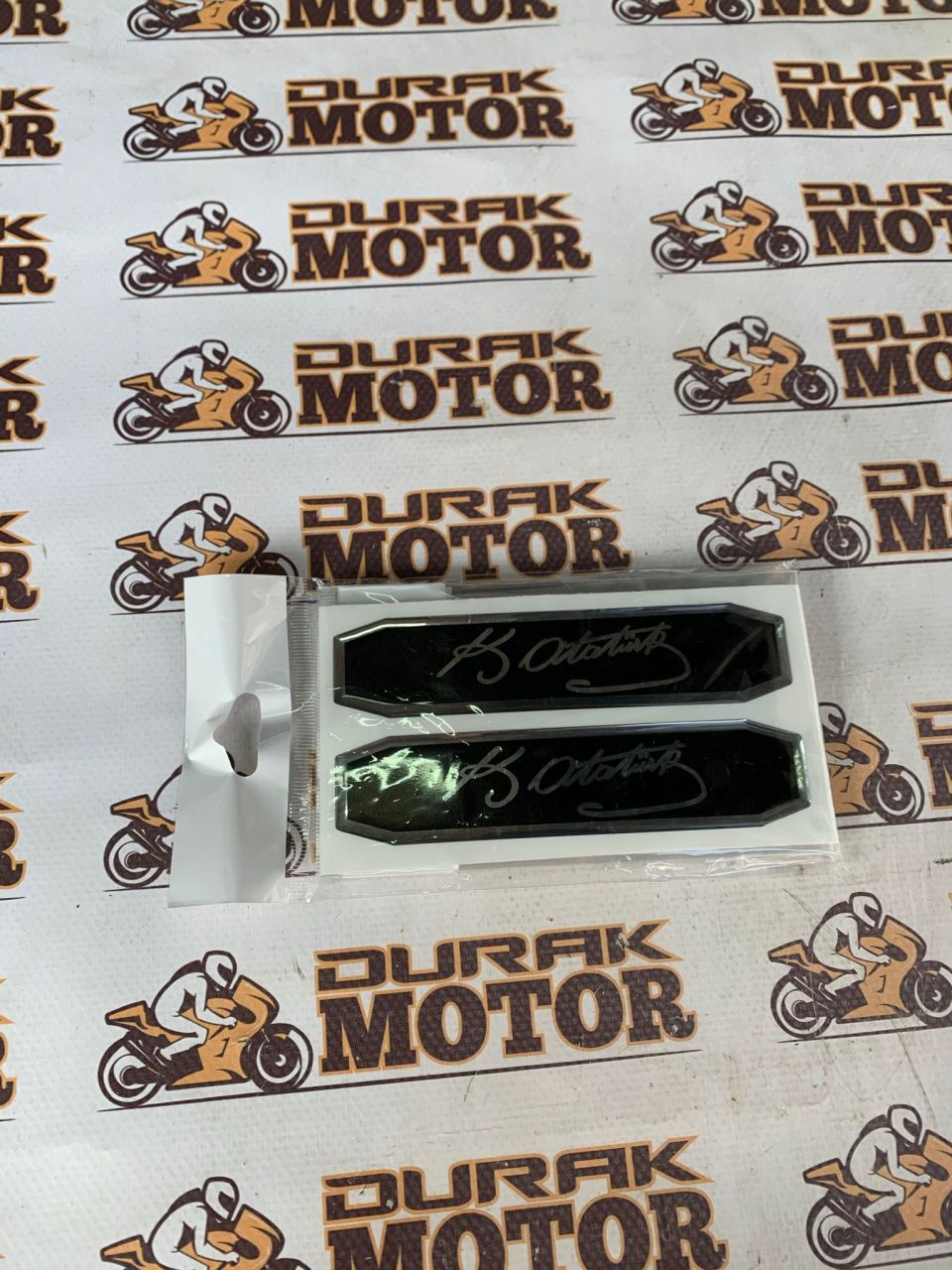 ATATÜRK İMZALI YAN KAPAK STİCKER